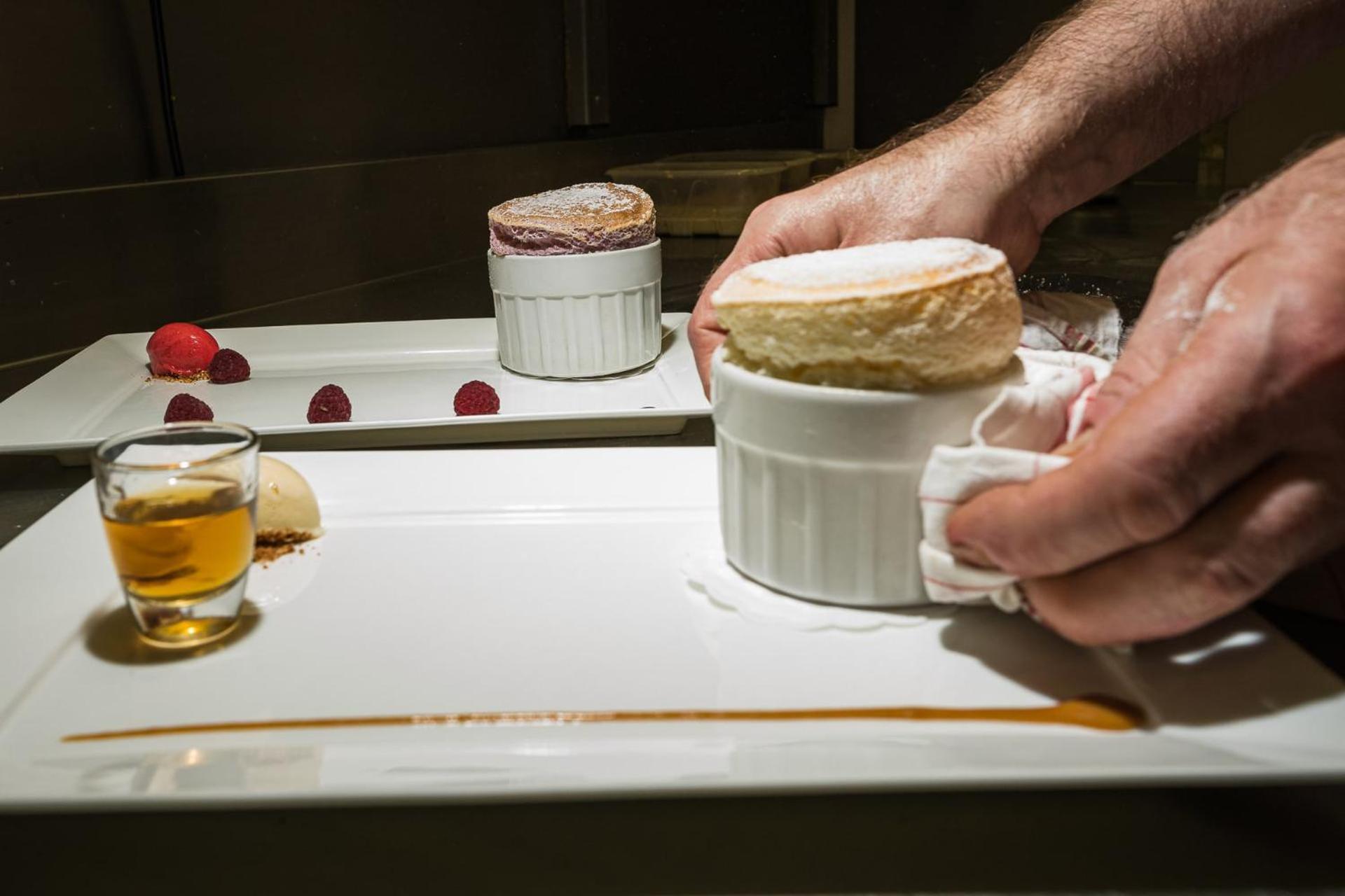 Logis Hotel Auberge Du Cheval Blanc Yvoy-le-Marron Zewnętrze zdjęcie